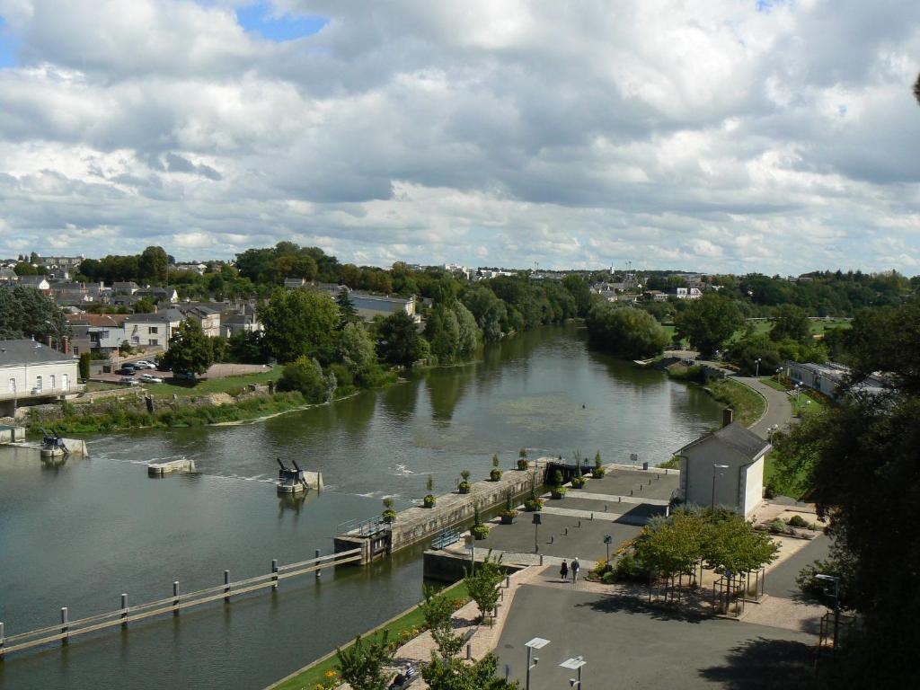 Hotel Saint Francois Precigne Soiree Etape Sur Demande Proche Sable-Sur-Sarthe Bagian luar foto